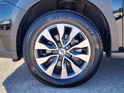 Used 2023 Subaru Outback Limited image 9