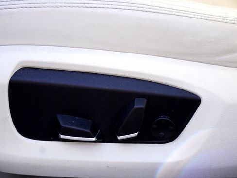 Used 2014 BMW 528i xDrive Sedan image 19