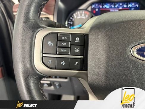 Used 2024 Ford Expedition Limited AWD/4WD image 14