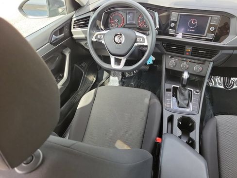 Used 2021 Volkswagen Jetta SE FWD image 10