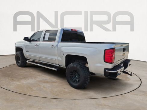 Used 2018 Chevrolet Silverado 1500 LT w/ Texas Edition image 8