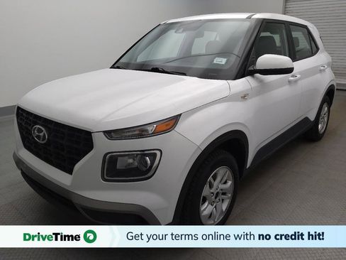 Used 2022 Hyundai Venue SE FWD image 1