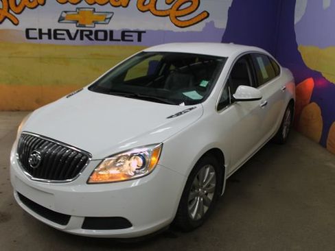 Used 2017 Buick Verano Convenience FWD image 7