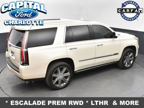 Used 2015 Cadillac Escalade Premium image 29