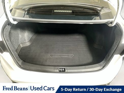 Used 2026 Toyota Corolla SE FWD image 30