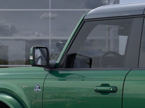 New 2025 Ford Bronco Outer Banks image 23