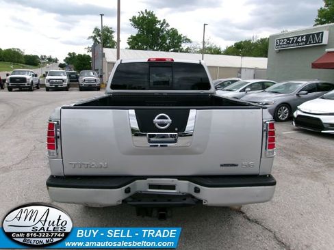 Used 2010 Nissan Titan XE w/ XE Popular Equipment Pkg RWD image 4
