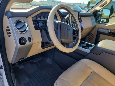 Used 2015 Ford F250 Lariat w/ Lariat Ultimate Package image 16