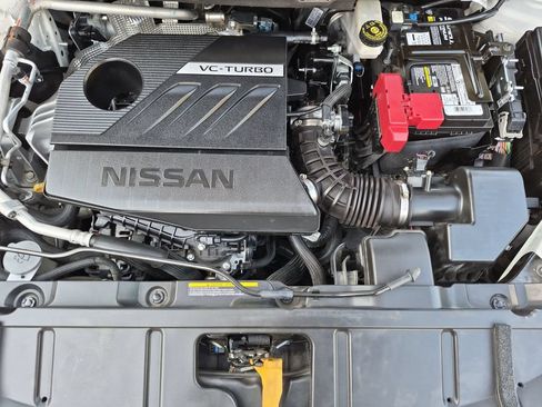 Certified 2023 Nissan Rogue SV FWD image 39