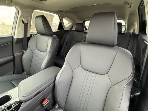 New 2026 Lexus NX 350 AWD image 19