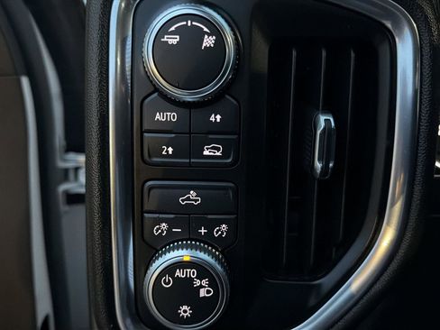 Used 2019 GMC Sierra 1500 SLE w/ SLE Value Package image 15