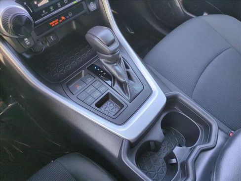 Certified 2021 Toyota RAV4 LE w/ Carpet Mat Package (TMS) AWD/4WD image 12
