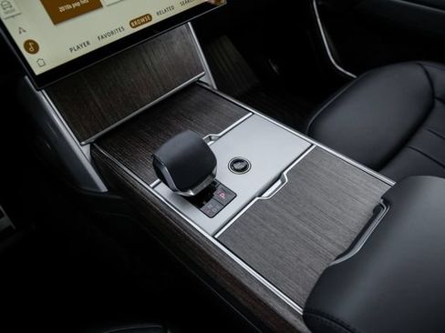 New 2026 Land Rover Range Rover SE AWD/4WD image 28