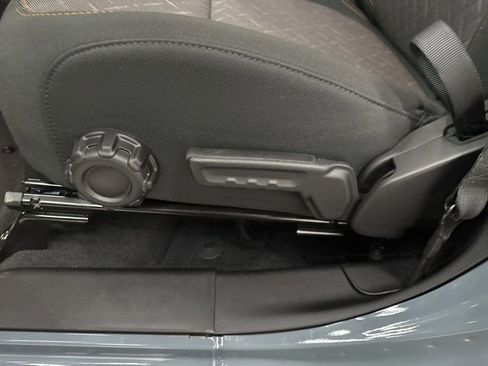 New 2025 Jeep Gladiator Mojave w/ Convenience Group image 10