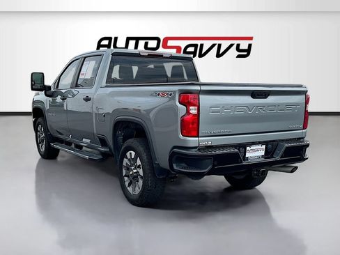 Used 2024 Chevrolet Silverado 2500 Custom w/ Custom Value Package AWD/4WD image 5