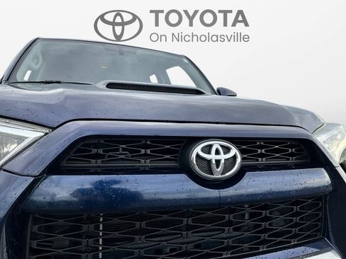 Used 2015 Toyota 4Runner Trail Premium image 17