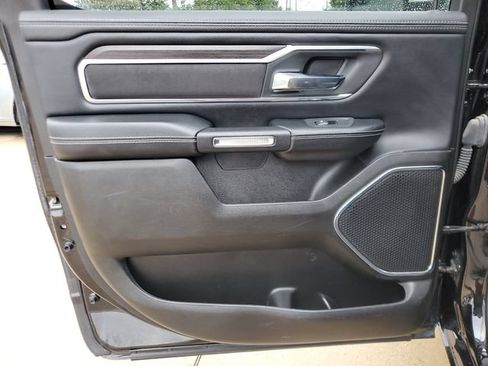 Used 2025 RAM 1500 Laramie AWD/4WD image 14