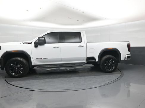 Used 2025 GMC Sierra 2500 AT4 AWD/4WD image 23