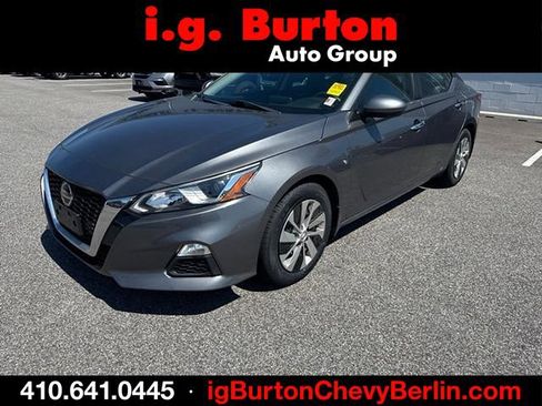 Used 2019 Nissan Altima 2.5 S FWD image 1