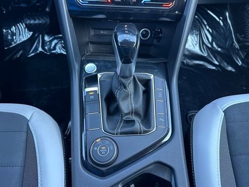 New 2026 Volkswagen Taos SE image 34