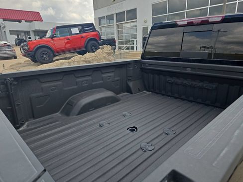 Used 2024 GMC Sierra 2500 Denali w/ Denali Reserve Package AWD/4WD image 23