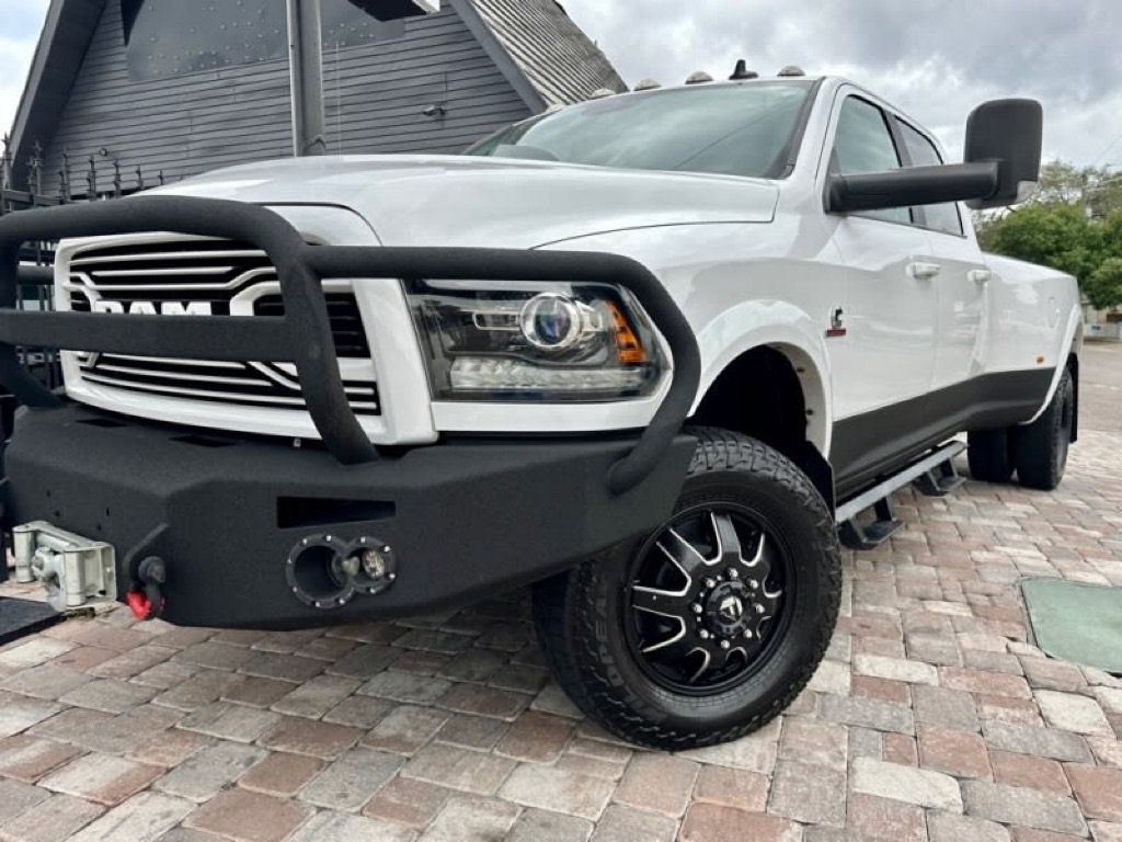 Used 2018 RAM 3500 Laramie w/ Sport Appearance Group AWD/4WD image 22