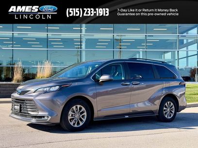 Used 2024 Toyota Sienna XLE