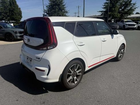 Used 2020 Kia Soul GT-Line Turbo FWD image 9