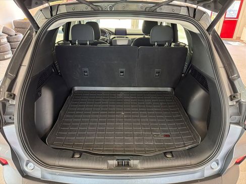 Used 2021 Ford Escape SE w/ SE Sport Appearance Package AWD/4WD image 22