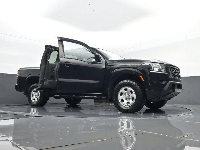 Used 2022 Nissan Frontier S AWD/4WD image 29