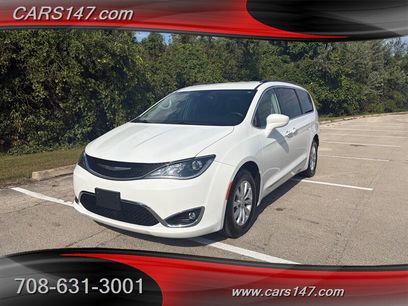 Used 2017 Chrysler Pacifica Touring-L