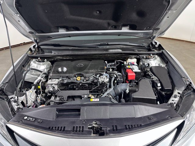 Used 2021 Toyota Camry XLE FWD image 30