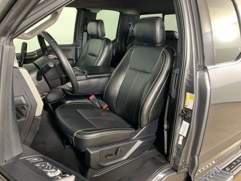 Used 2021 Ford F250 Lariat w/ Chrome Package image 26