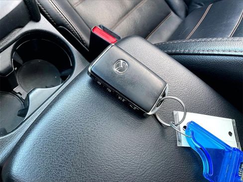 Used 2021 MAZDA CX-5 Touring w/ Touring Preferred SV Package image 27