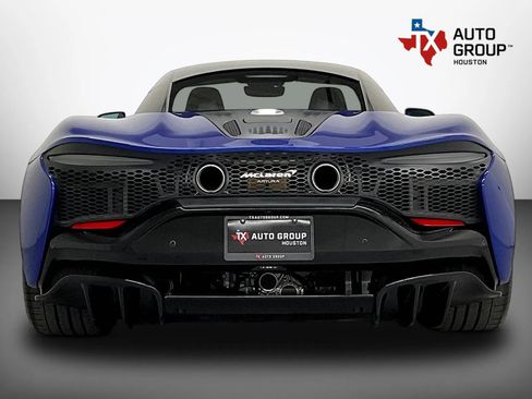 Used 2023 McLaren Artura RWD image 5