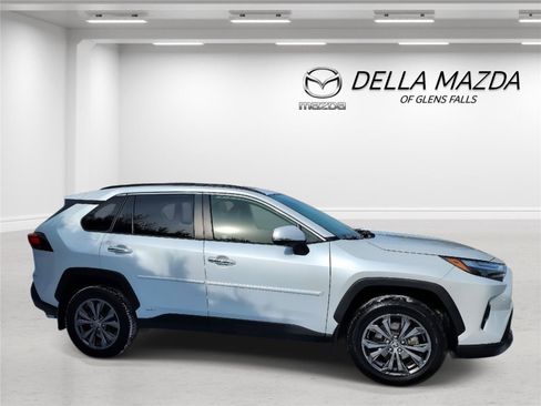 Used 2023 Toyota RAV4 Limited image 2