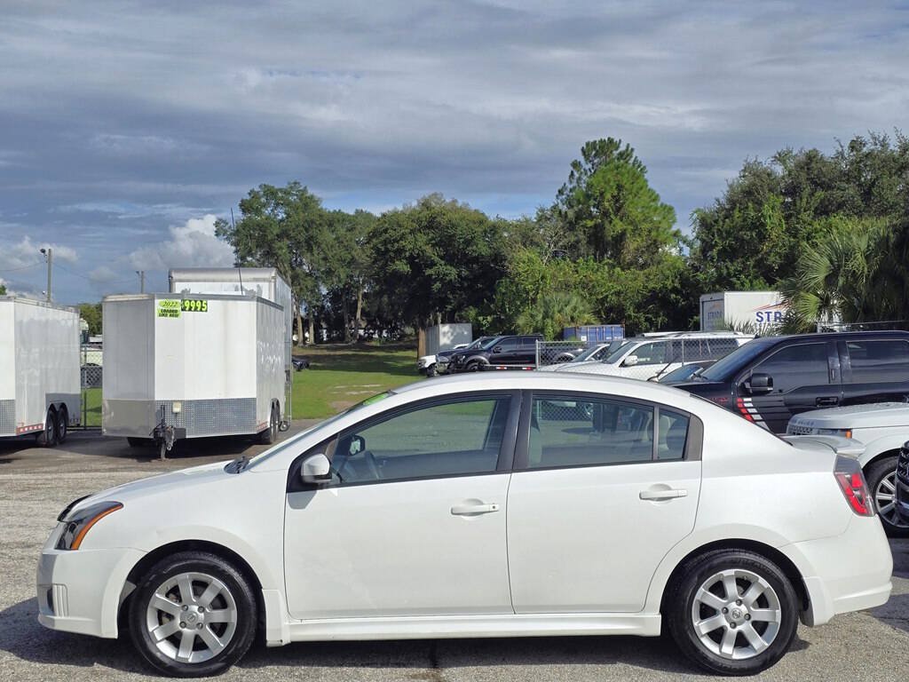 Used 2012 Nissan Sentra 2.0 SR FWD image 6
