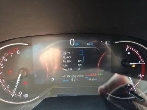 Used 2024 Toyota RAV4 XLE image 26