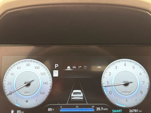 Used 2024 Hyundai Elantra SEL w/ Convenience Package FWD image 20