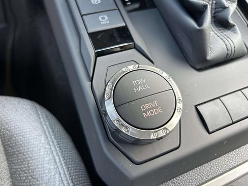 New 2026 Toyota 4Runner SR5 RWD image 21