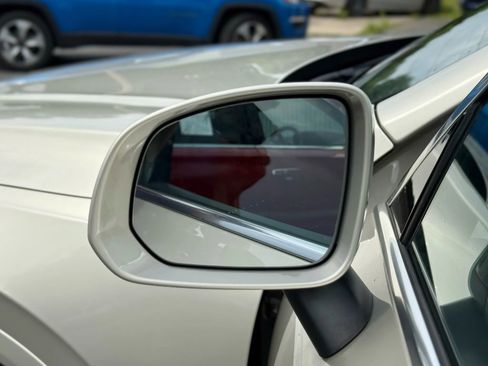 Used 2016 Volvo XC90 T5 Momentum image 30