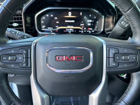 Certified 2025 GMC Sierra 1500 SLT RWD image 24