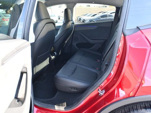 Used 2026 Tesla Model Y Long Range AWD/4WD image 21