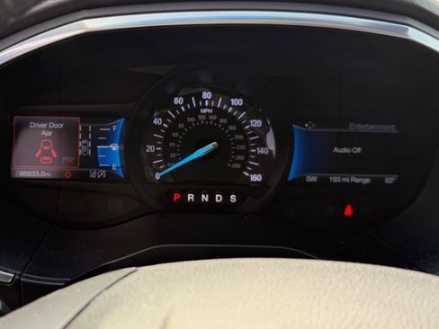 Certified 2021 Ford Edge Titanium w/ Equipment Group 301A image 33