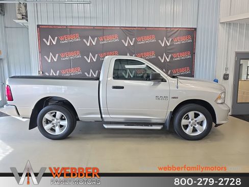 Used 2013 RAM 1500 Express AWD/4WD image 3