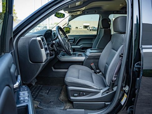 Used 2017 Chevrolet Silverado 1500 LT w/ All Star Edition AWD/4WD image 31