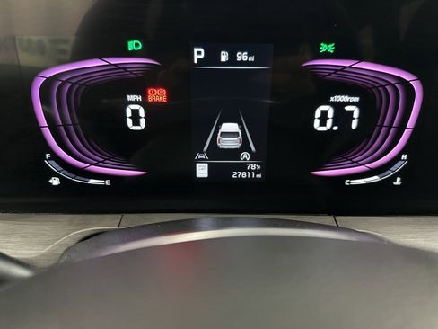 Used 2023 Kia Telluride EX X-Line image 13