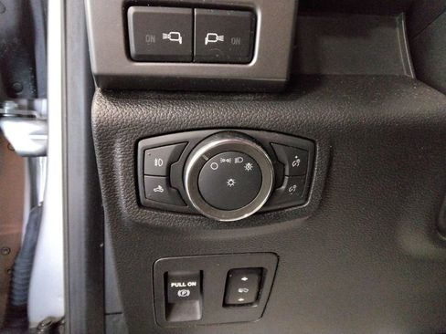 Used 2020 Ford F150 XLT w/ Equipment Group 302A Luxury image 17