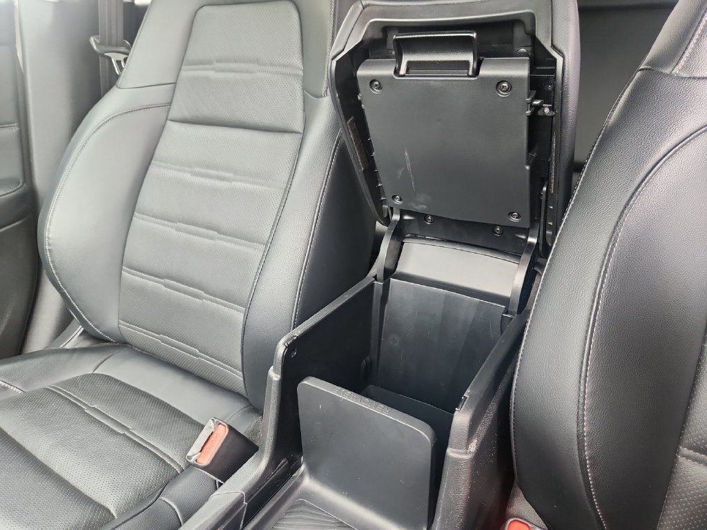 Used 2019 Honda CR-V Touring image 30