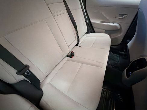 Used 2024 Hyundai Kona SEL FWD image 14